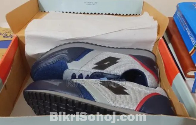 Lotto shoe